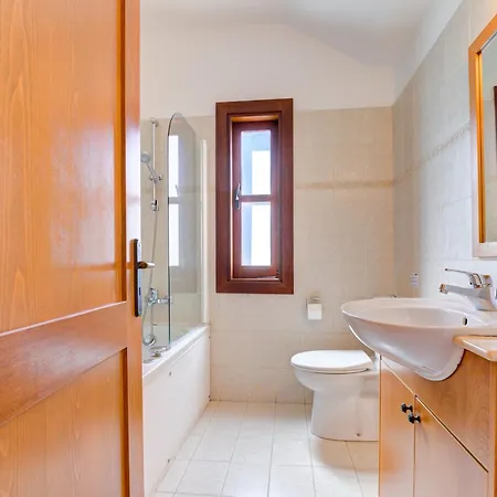 3 Bedroom Villa Limni With Private Pool And Gardens, Aphrodite Hills Resort Villa *