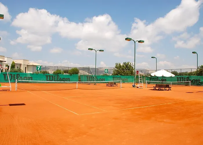 Villa 3 Bedroom Limni With Private Pool And Gardens, Aphrodite Hills