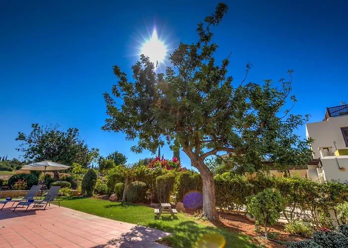 3 Bedroom Limni With Private Pool And Gardens, Aphrodite Hills * Kouklia