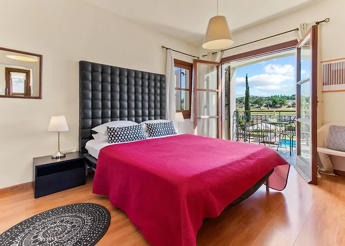 3 Bedroom Limni With Private Pool And Gardens, Aphrodite Hills Kouklia